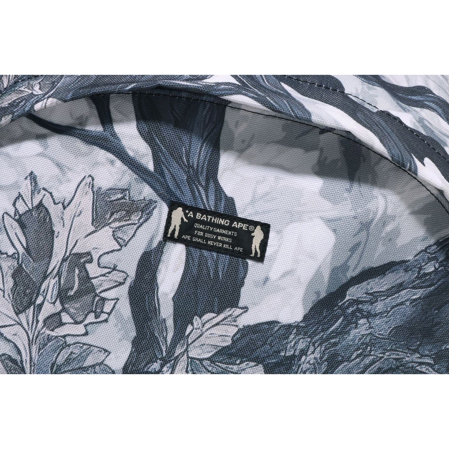 BAPE HERREN-TASCHENRUCKSACK „TREE EDGE CAMO“