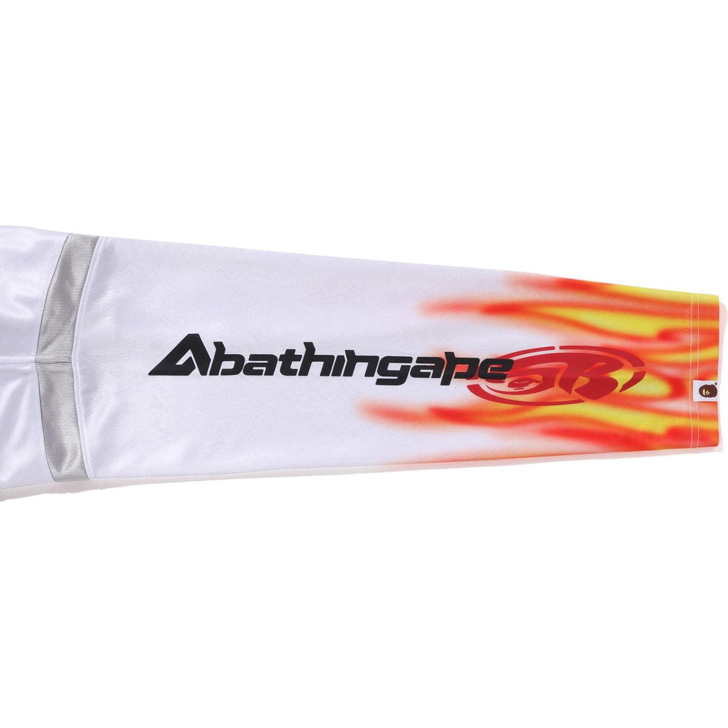 Herren-Fußballtrikot mit Flammenmuster und mehreren Logos, lockere Passform