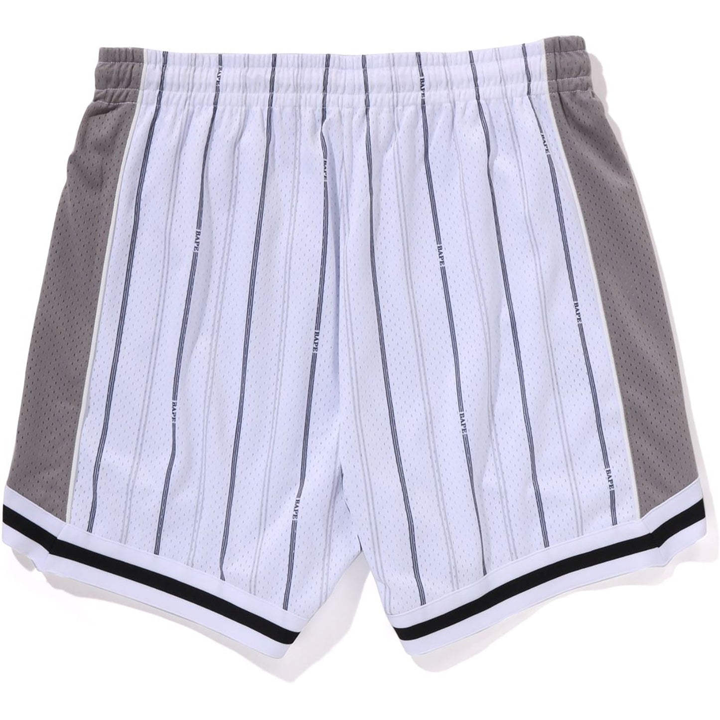 MEHRERE LOGO-WENDESHORTS MIT LOCKERER PASSFORM FÜR HERREN