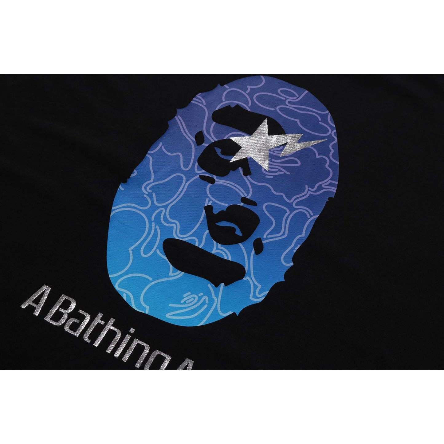 LINE CAMO APE HEAD RELAXED FIT TEE HERREN