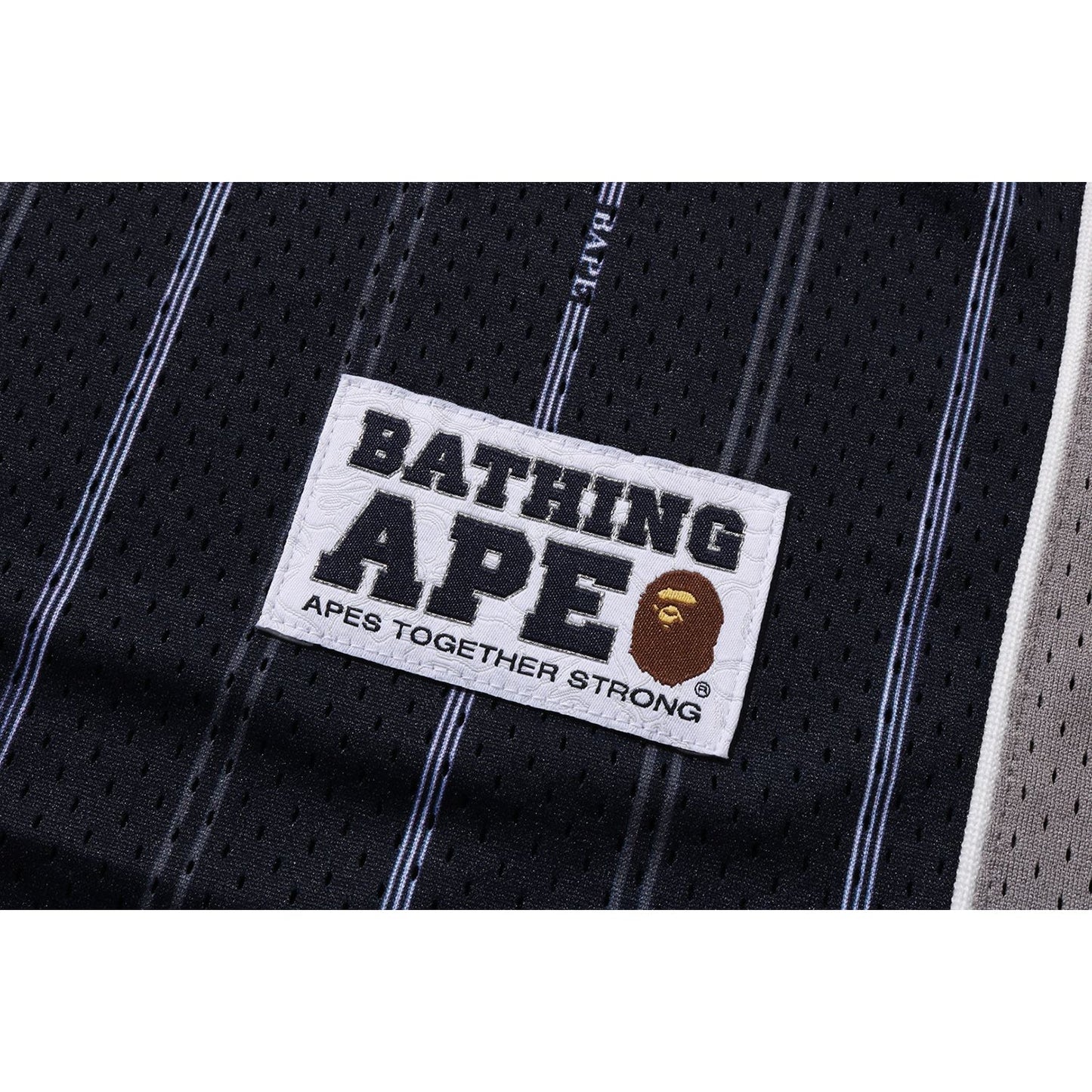 WENDBARES MULTI-LOGO-TANKTOP FÜR HERREN