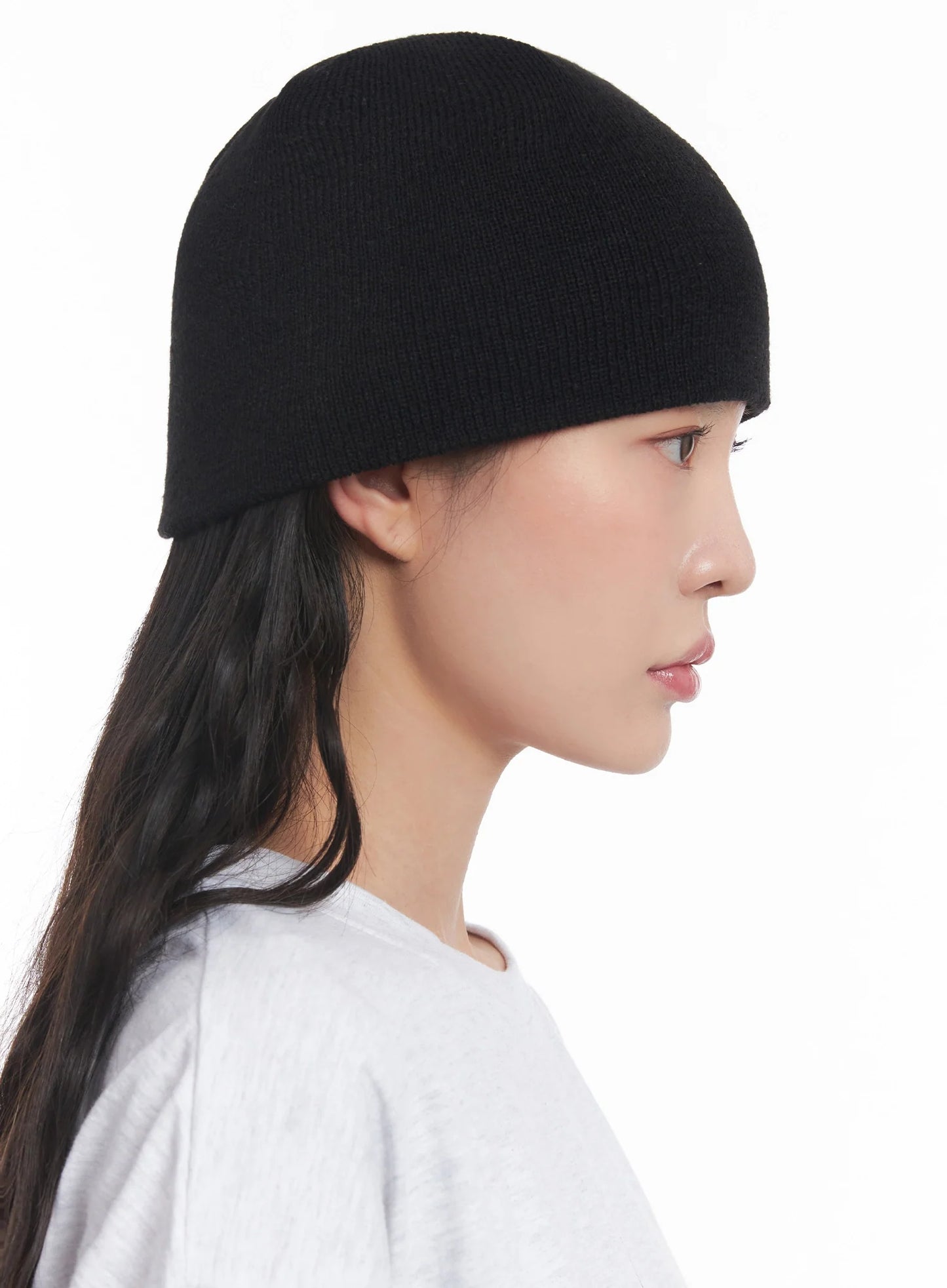 Rivet Edge Knit Beanie IC503