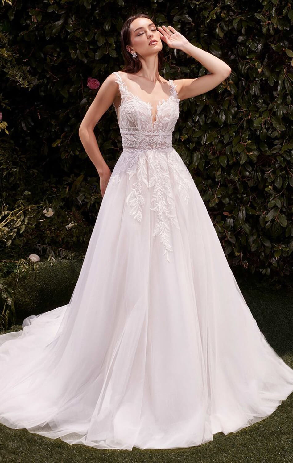 ROBE VICTOIRE - ROBE DE BAL DE MARIÉE EN DENTELLE ET TULLE