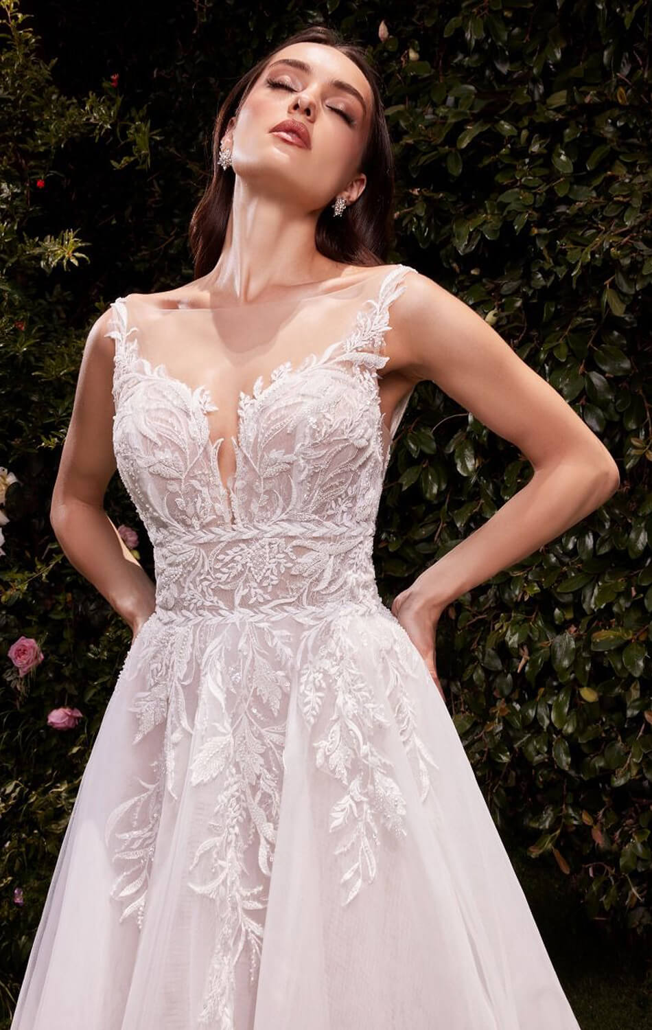 ROBE VICTOIRE - ROBE DE BAL DE MARIÉE EN DENTELLE ET TULLE