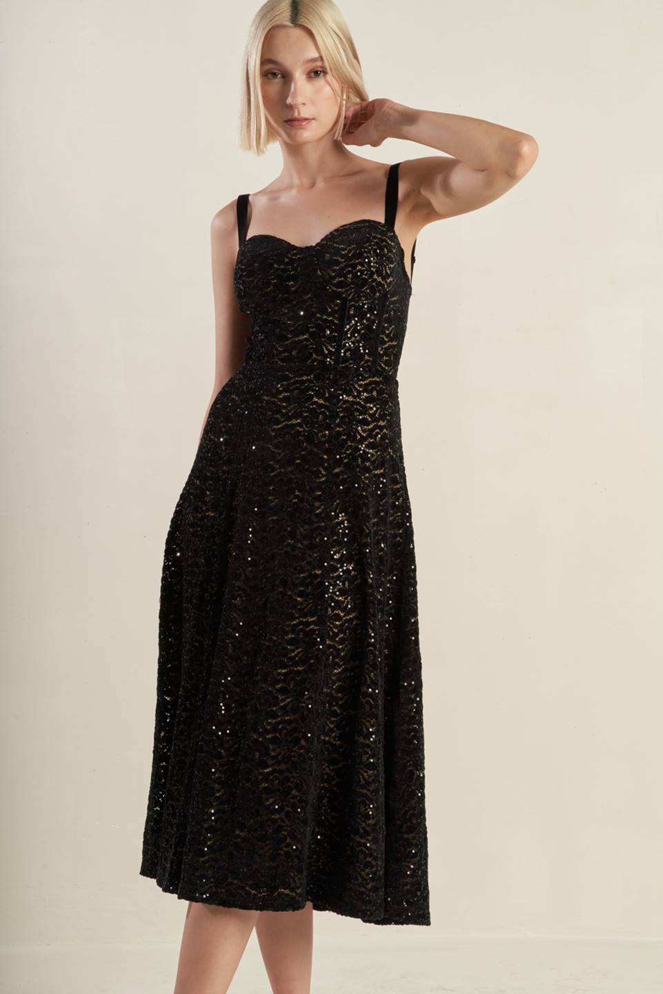 TIFFANY BLACK LACE MIDI DRESS