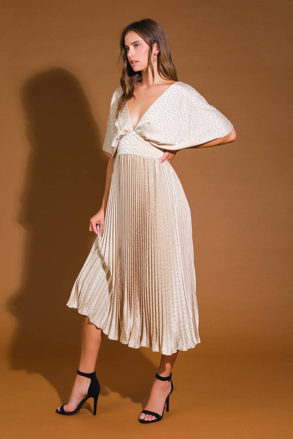 TIMELESS REPEAT - PLEATED SATIN MIDI DRESS
