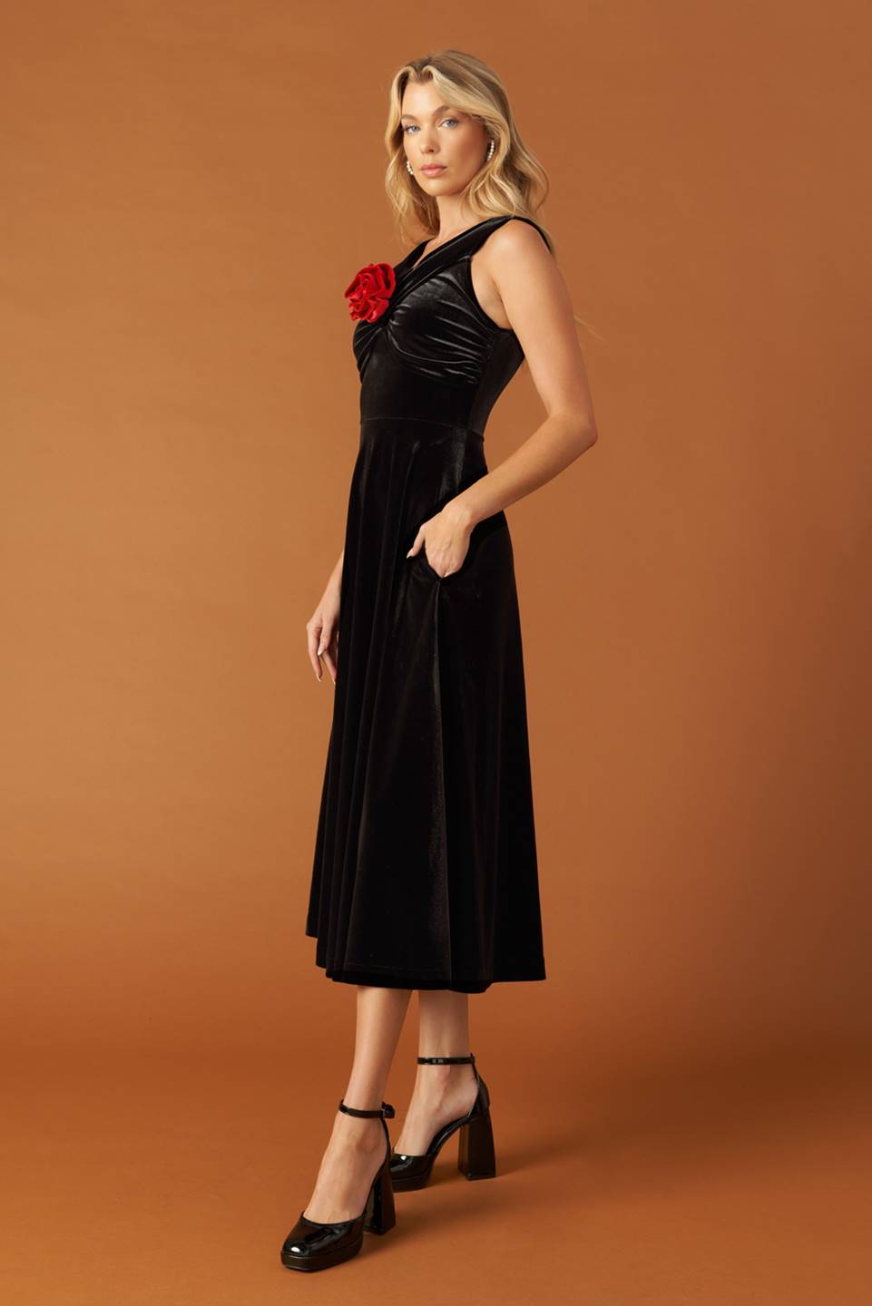 ROBE MIDI EN VELOURS SOYEZ LÀ POUR VOUS