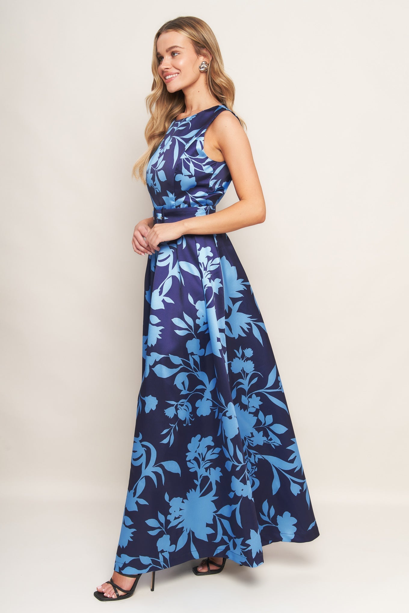 SAPPHIRE FLORAL MAXI DRESS