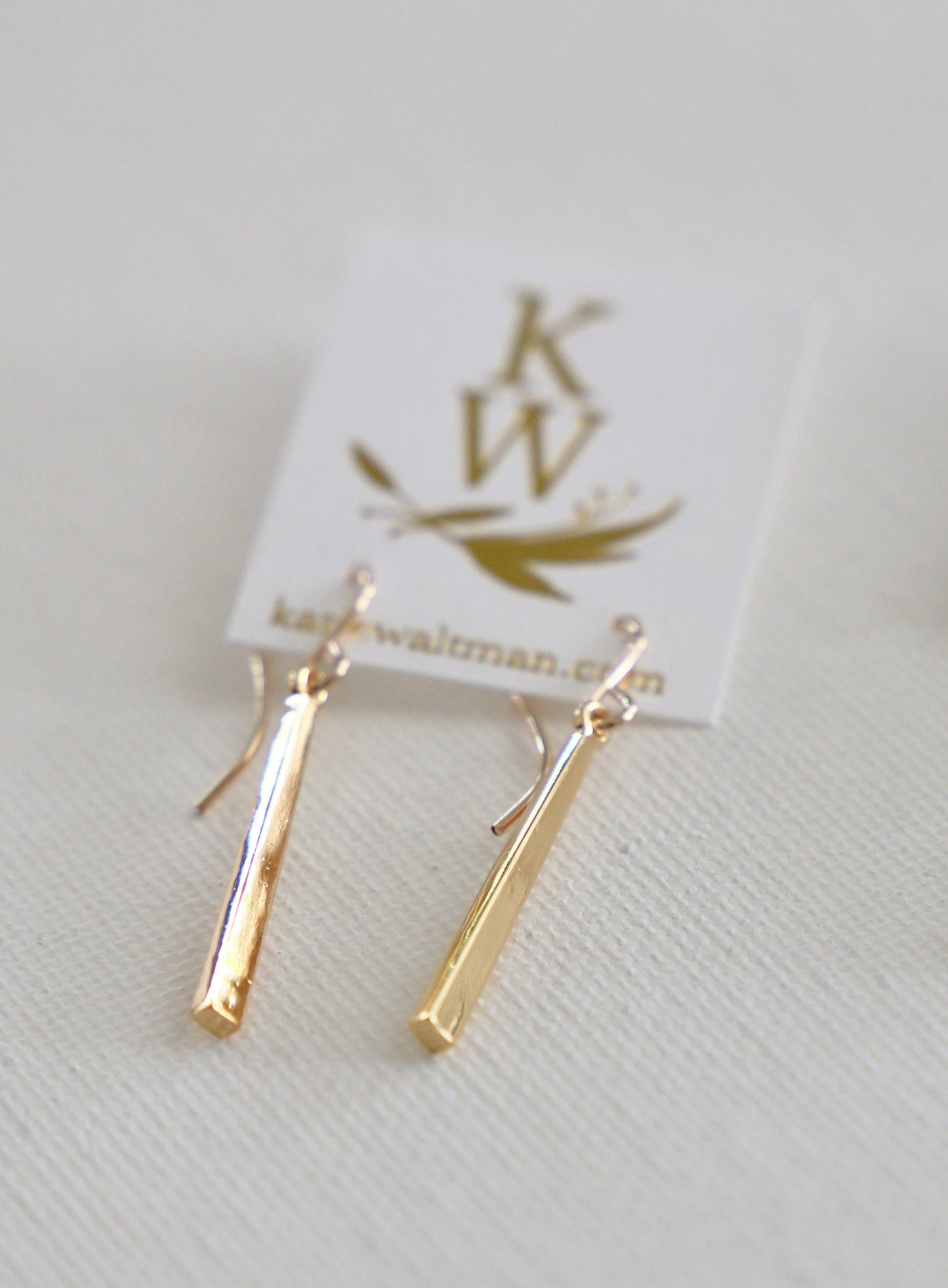 BOUCLES D'OREILLES PETITES BARRES