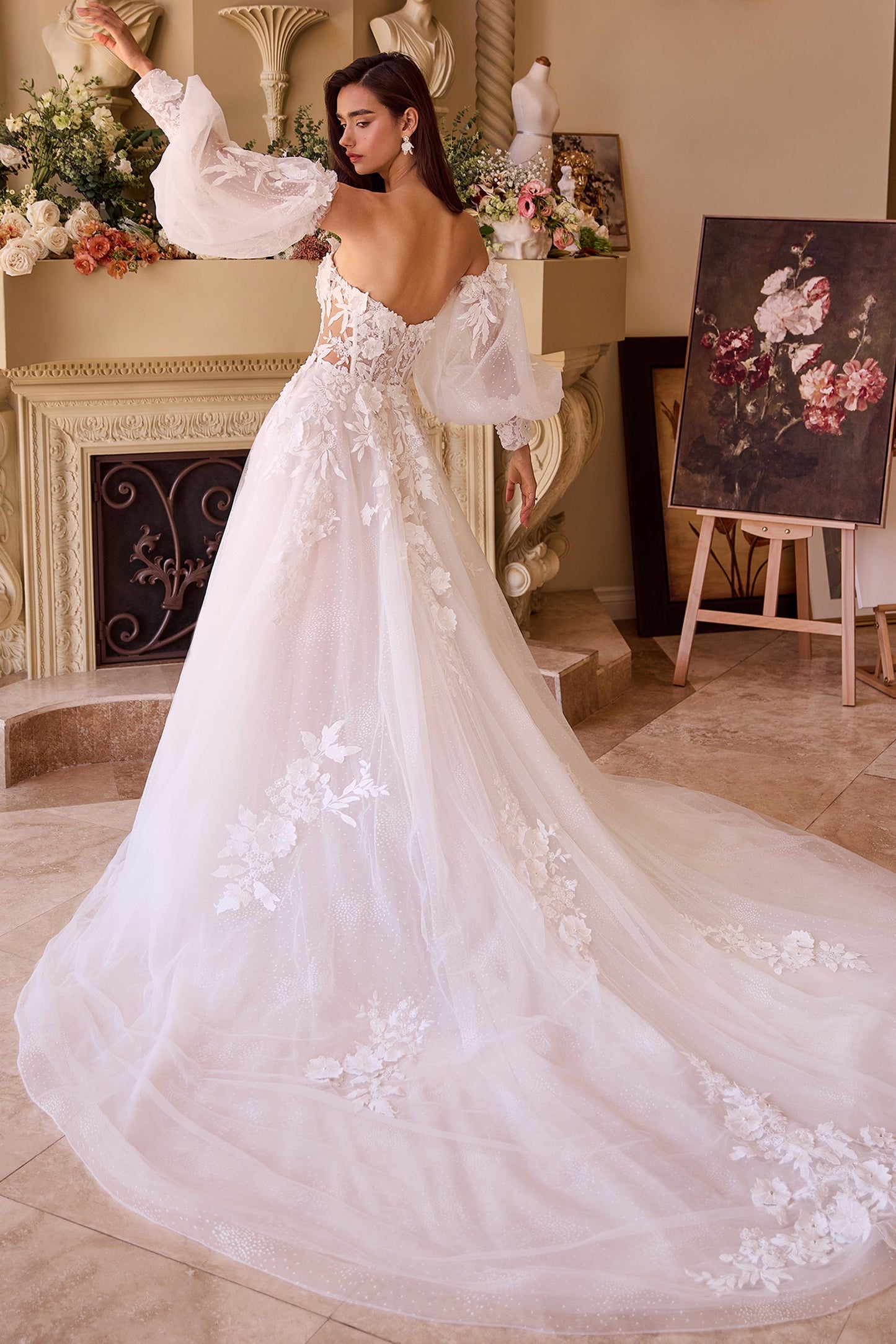 WL018 - Robe de mariée avec appliques en dentelle - Andrea & Leo