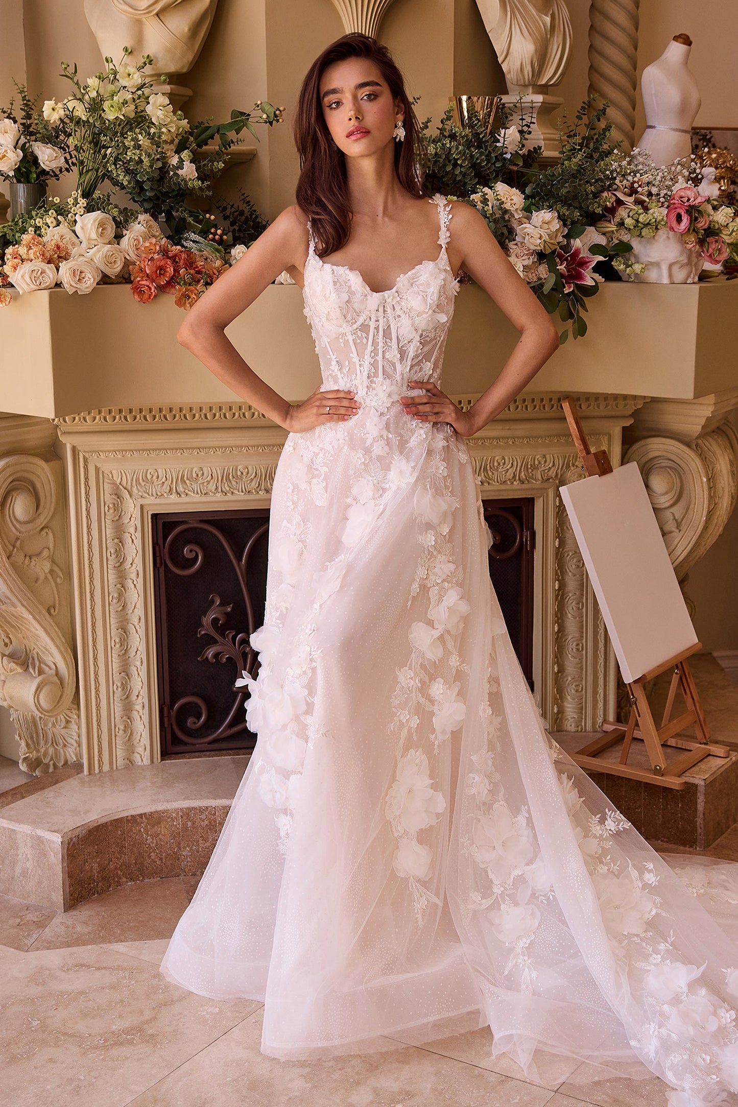 WL045 - Robe de mariée trapèze en tulle à appliques florales complexes - Andrea & Leo