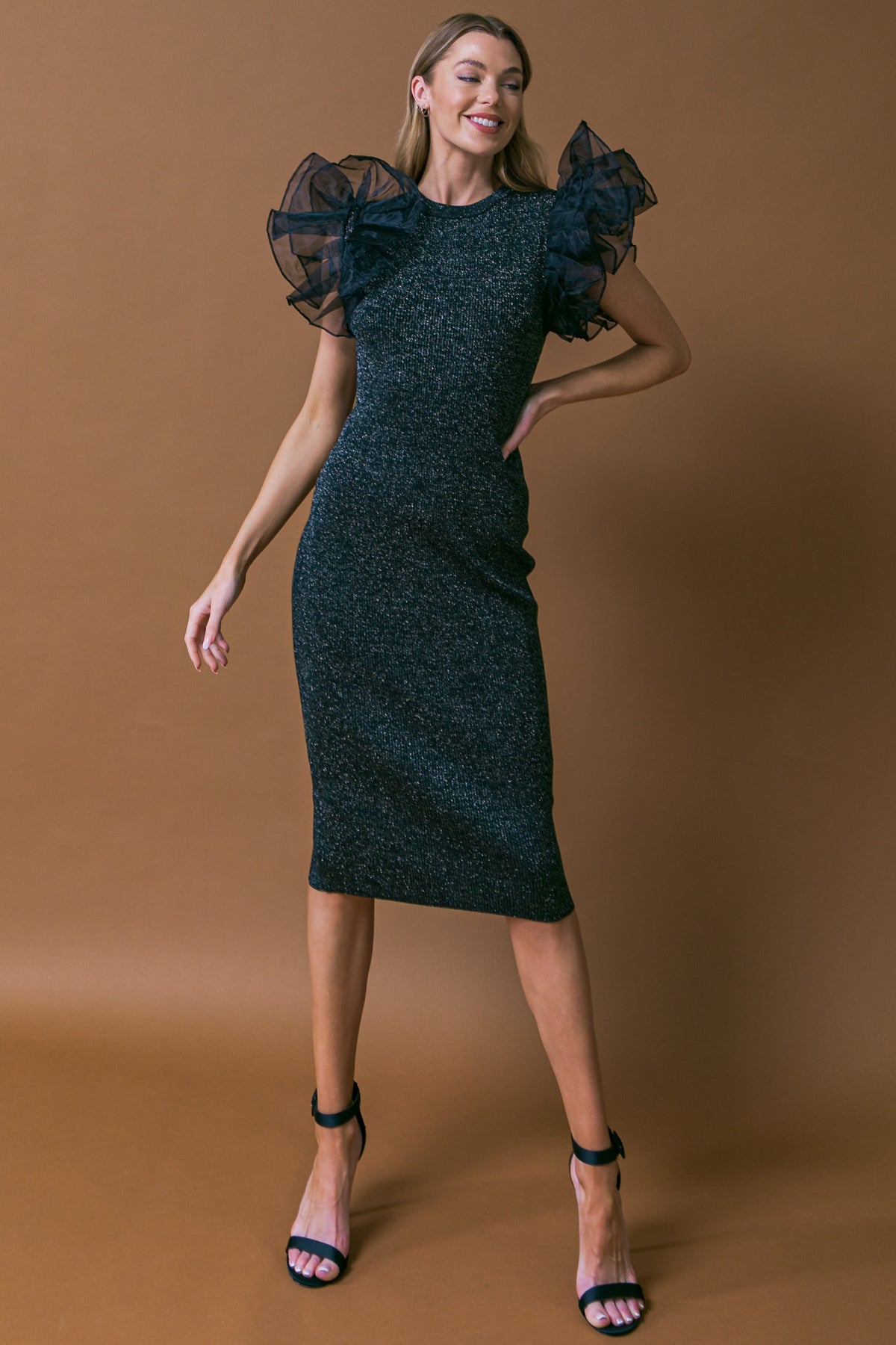 CECI EST VOTRE SIGNE – ROBE MIDI EN MAILLE MÉTALLIQUE