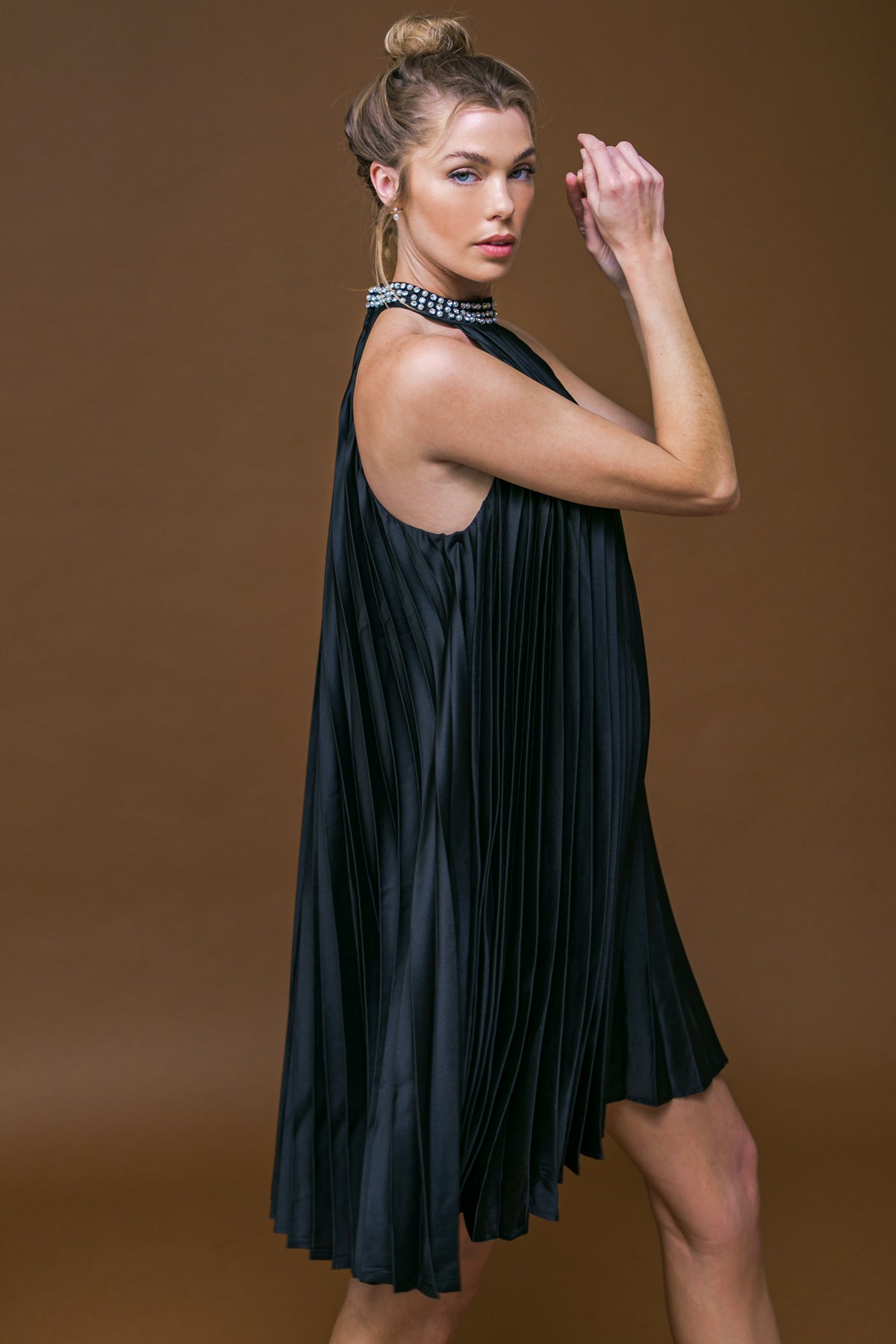 FIESTA FRIDAY - PLEATED MINI DRESS WITH HALTER NECK