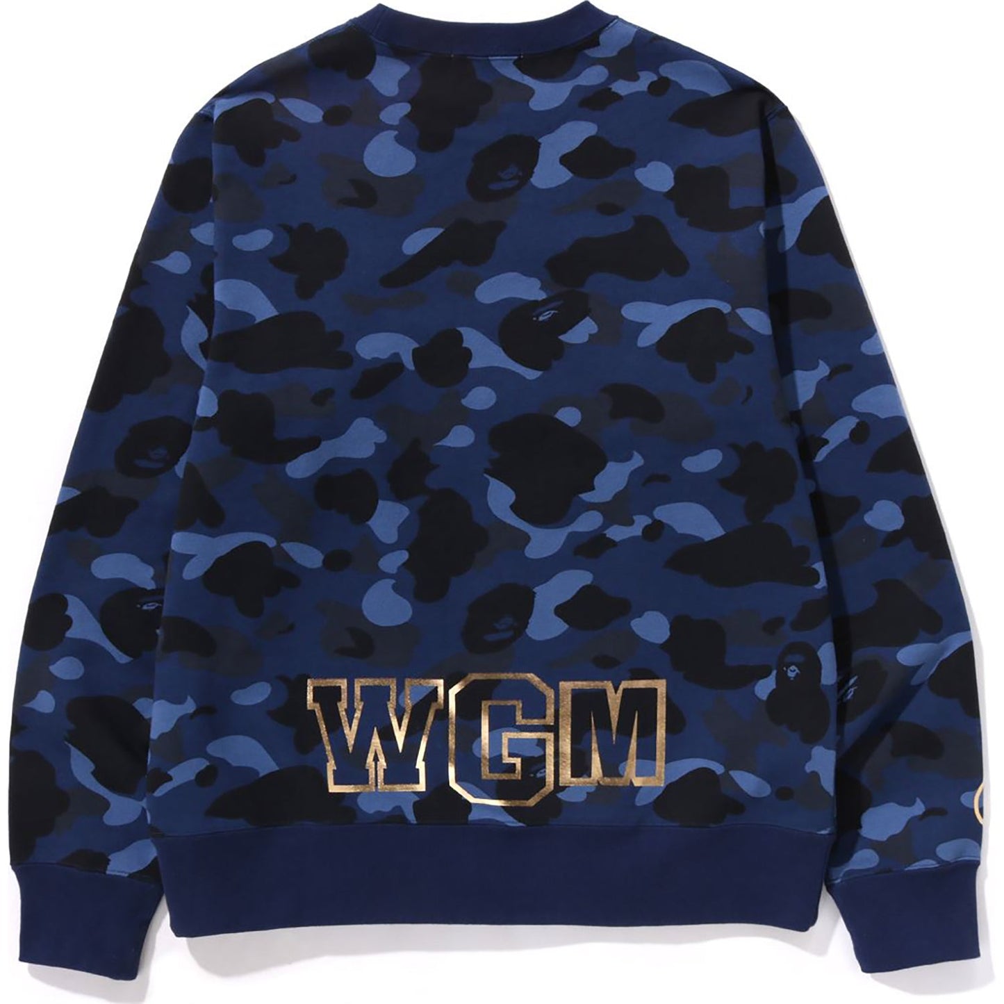 Sweat-shirt ras du cou BAPE pour homme avec motif camouflage coloré et requin