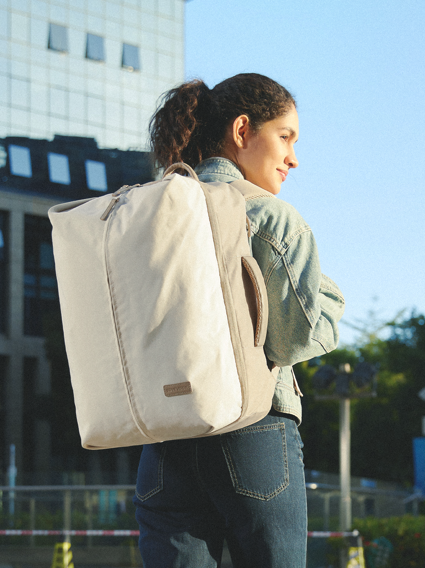 Sac à dos de voyage polyvalent et élégant, 45 L 