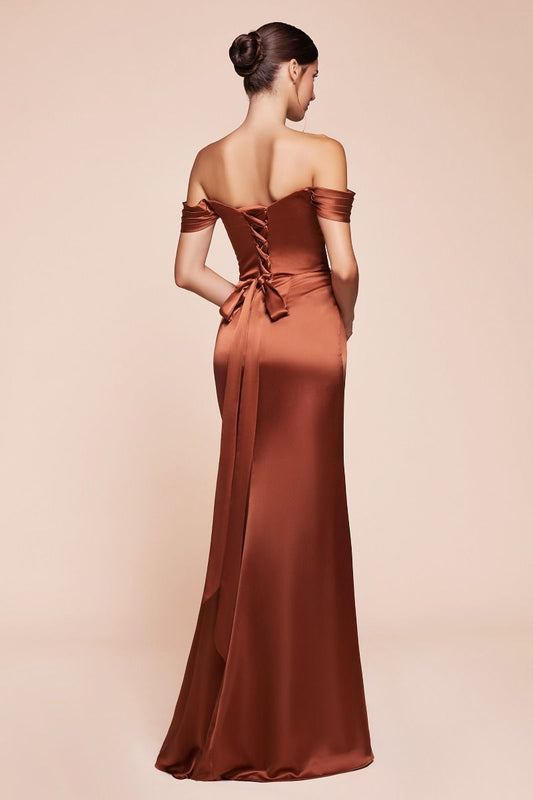 Robe Emerson - Noire - ROBE DE LUXE EN SATIN AVEC CORSET À LACETS ET ÉPAULES DÉNUDÉES