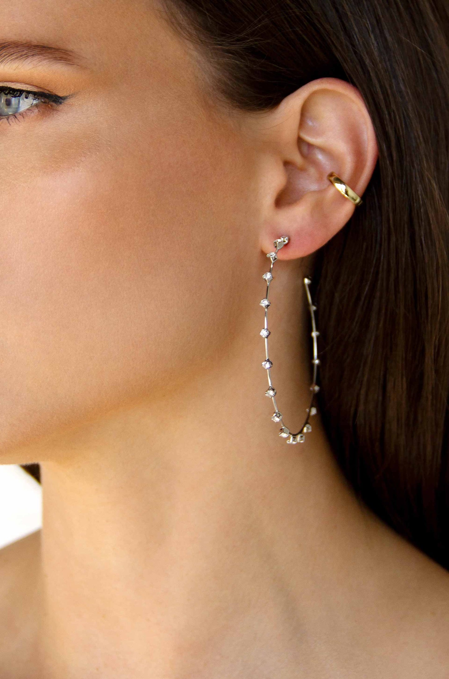 Einfache Spark Crystal Creolen