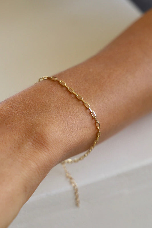 MINIATUR-BÜROKLAMMERN-KETTENARMBAND