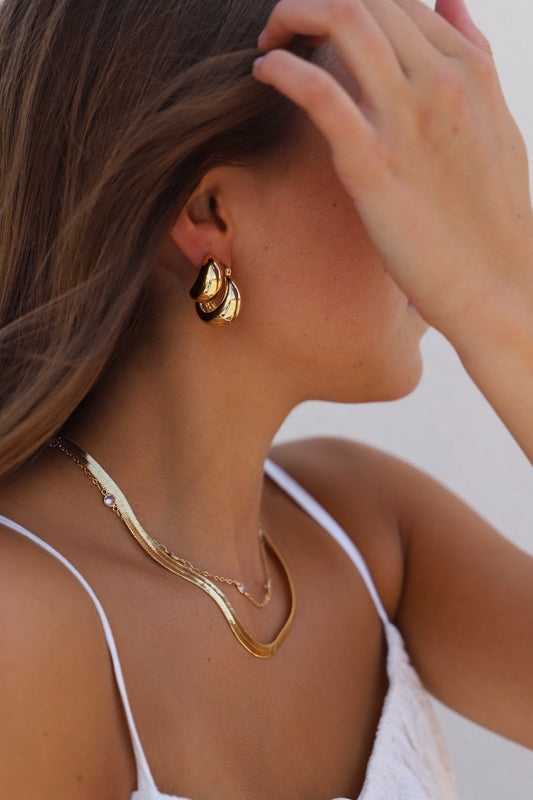 Clous d'oreilles BONNIE CHUNKY en forme de goutte d'eau