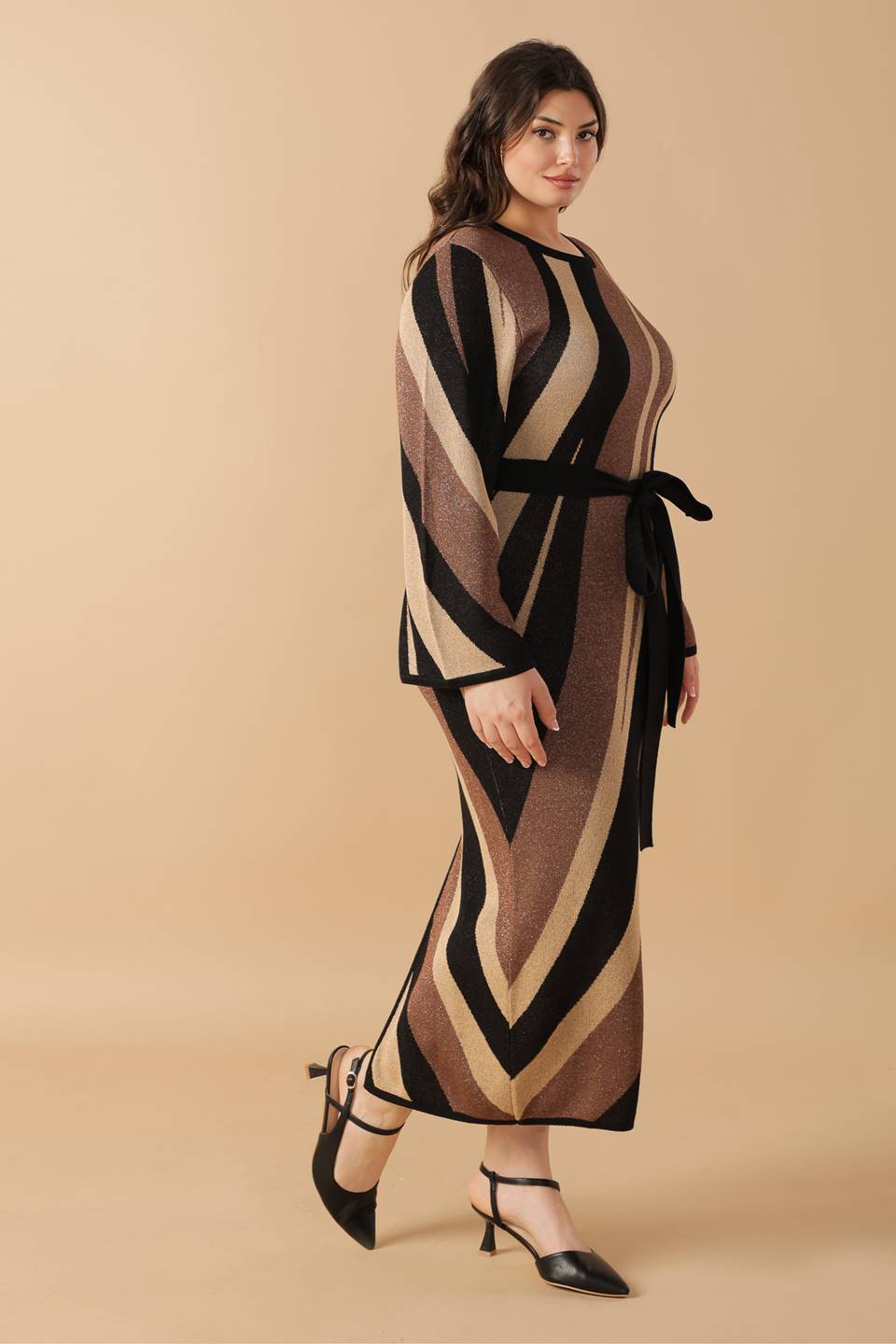 PUTZE EIN LÄCHELN MIDI-PULLOVERKLEID